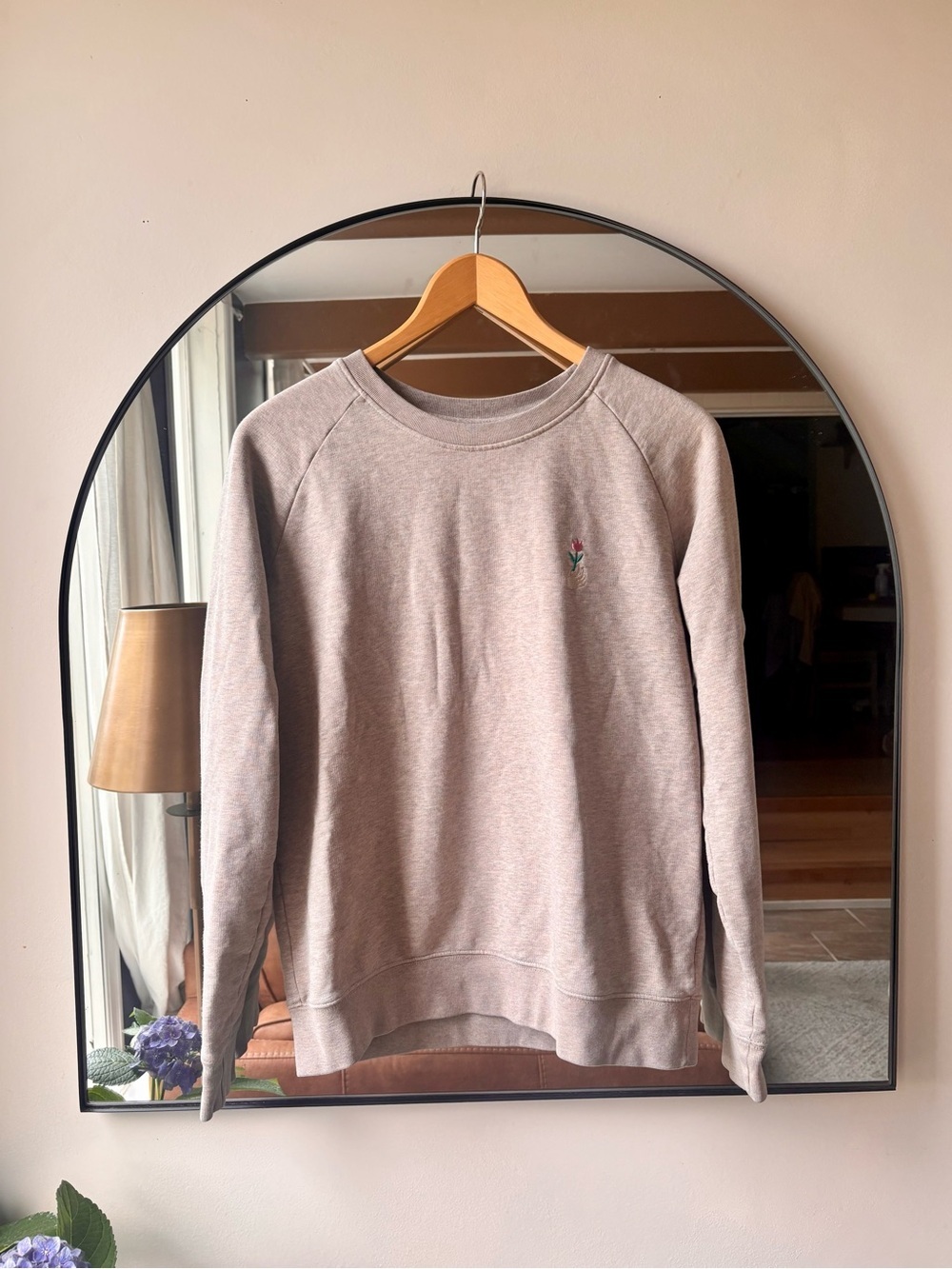 GROWN IRELAND | organic cotton flower crew | size medium